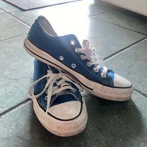 blue converse